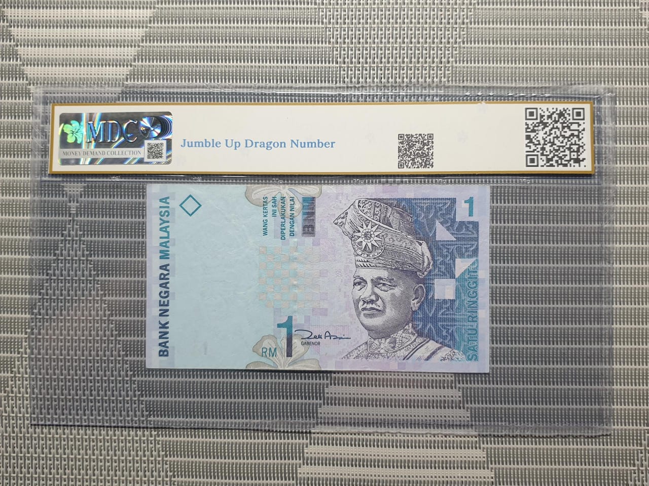 2000 Malaysia,Bank Negara Malaysia 1 Ringgit - Jumble Up Dragon Number -《MDC Graded 40》 - Image 2